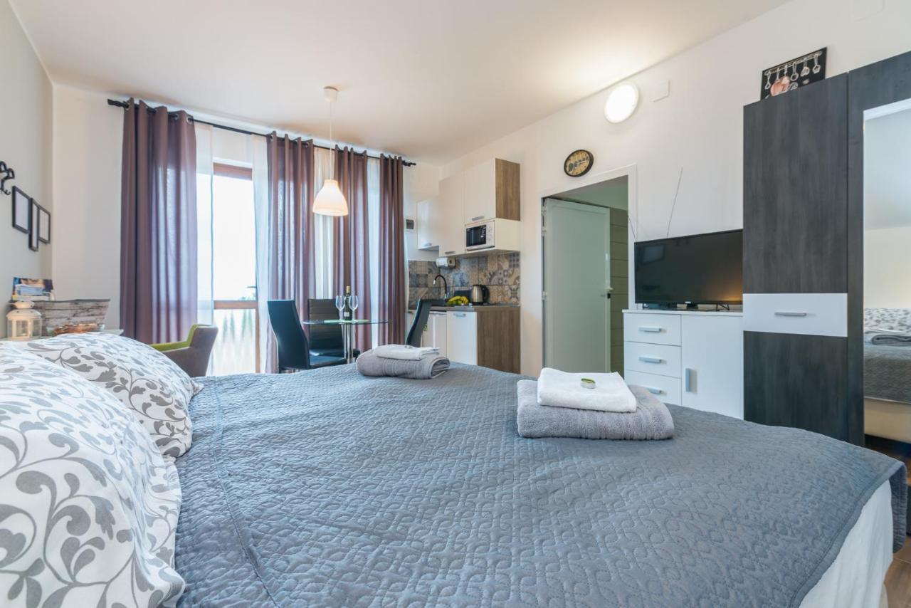 Apartman Chiara غييكا المظهر الخارجي الصورة
